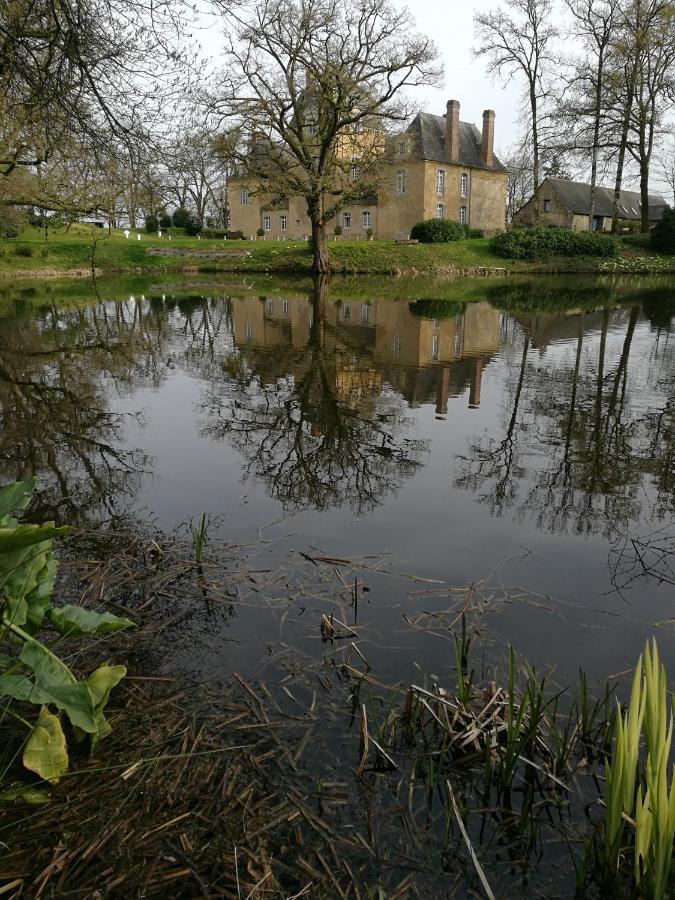 Château Du Bois Glaume Poligné Exterior foto
