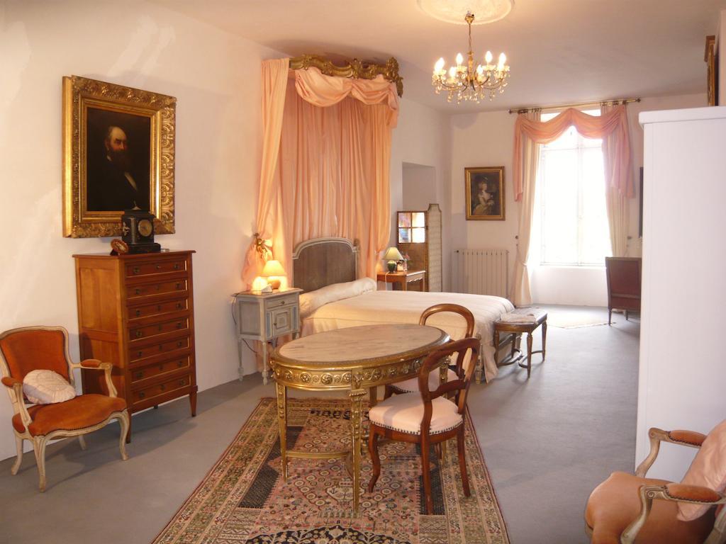 Château Du Bois Glaume Poligné Quarto foto
