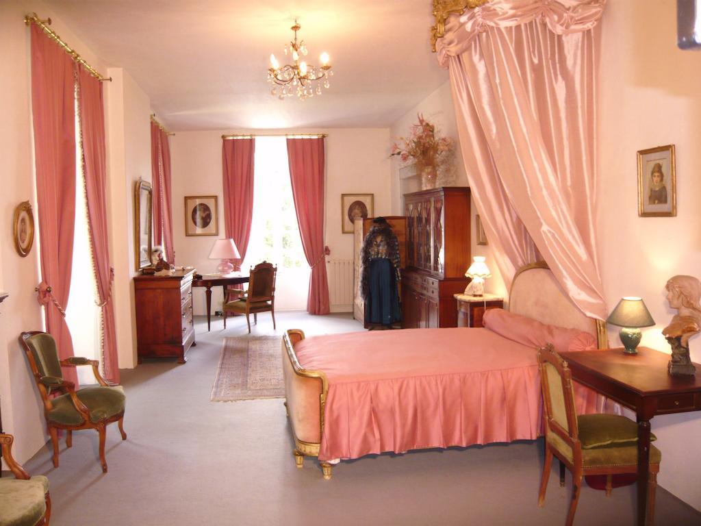 Château Du Bois Glaume Poligné Quarto foto